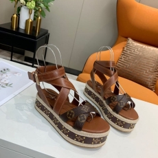 Louis Vuitton Sandals